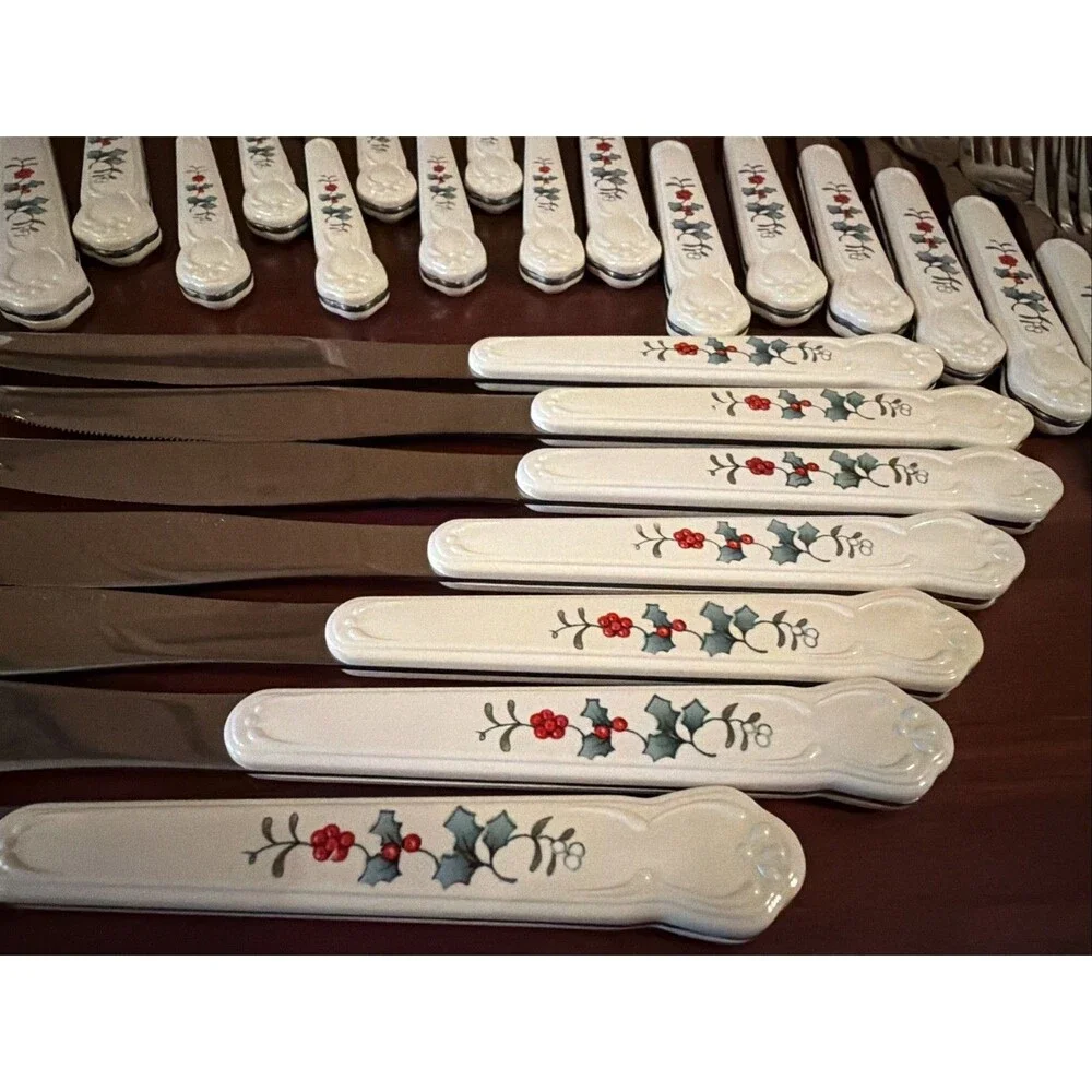 Pfaltzgraff winterberry flatware